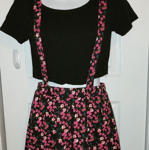 Floral pinafore skirt with black crop top